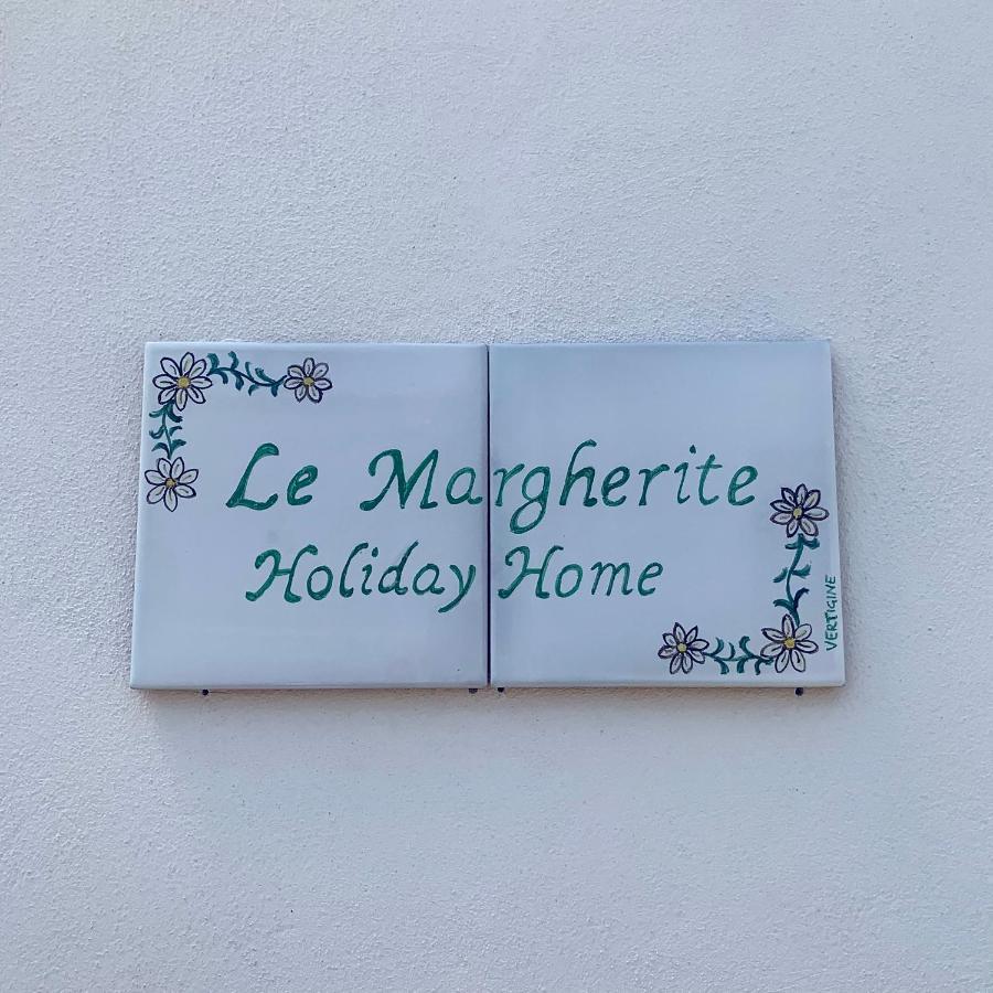 Le Margherite Holiday Home - Campomarino Di Maruggio, Zona Acquadolce Cirenaica エクステリア 写真